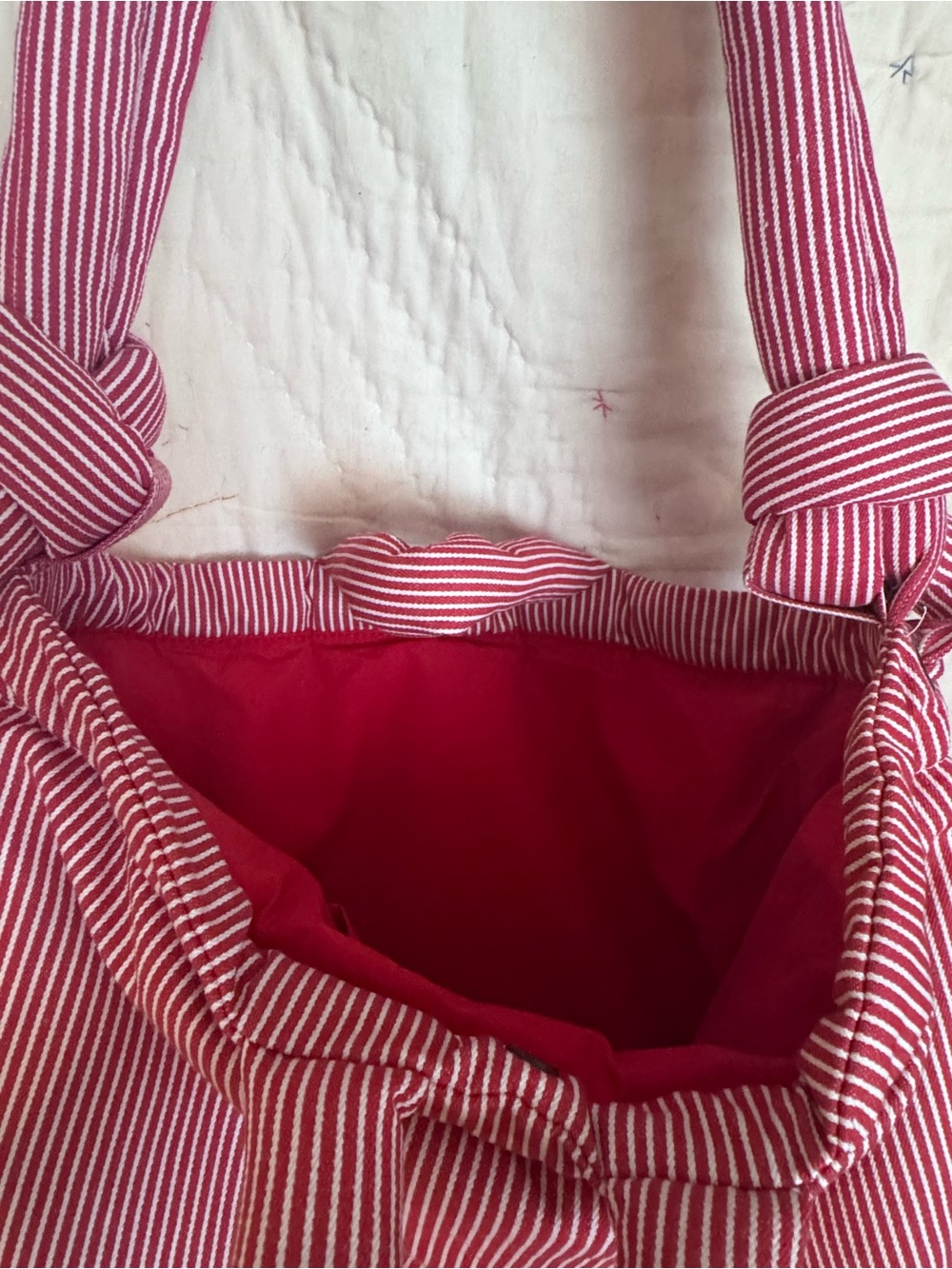 ÖLEND Red and White Striped Ona Bag - Picture 5 of 6